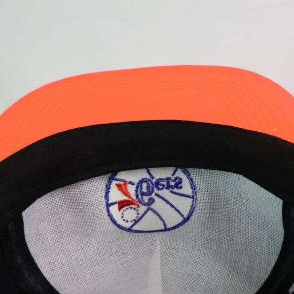 Vintage Philadelphia 76ers NBA Baseball Cap Hat Mens Snapback Black Neon Orange - Picture 9 of 10